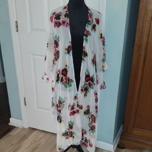 Betsey Johnson Pink and White Kimono